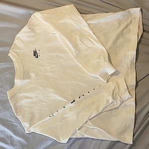 LIKE NEW Cropped Nike Long Sleeve Shirt